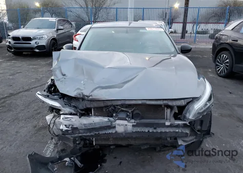 2019 Nissan Altima Sr из США, поврежденный, VIN 1N4BL4CV4KC100429